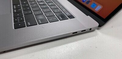 Apple MacBook Pro 15inch i9