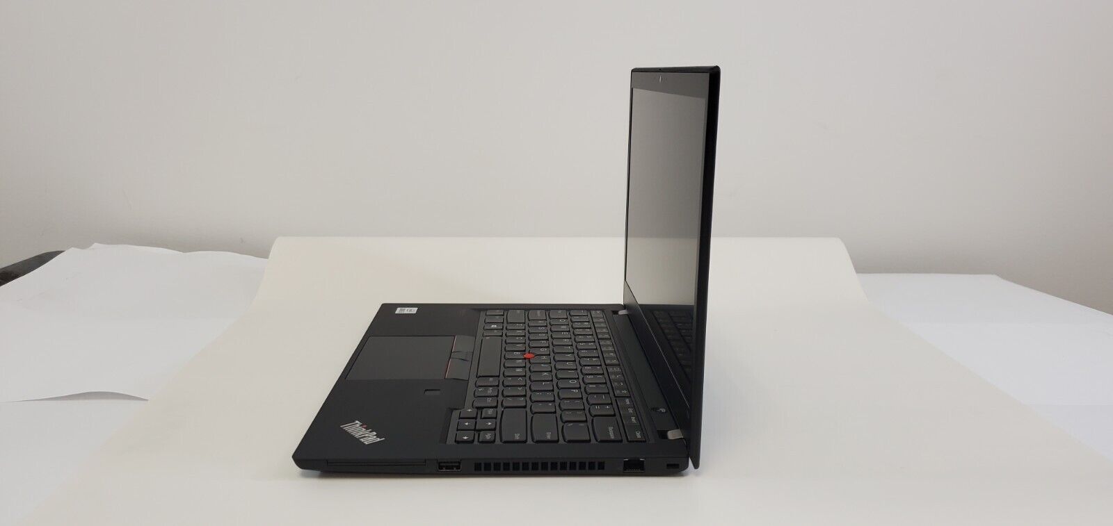 Lenovo Thinkpad T14 Gen 1 14" i5 10210u, 8GB, 256GB, UHD, No OS, 20S00032US