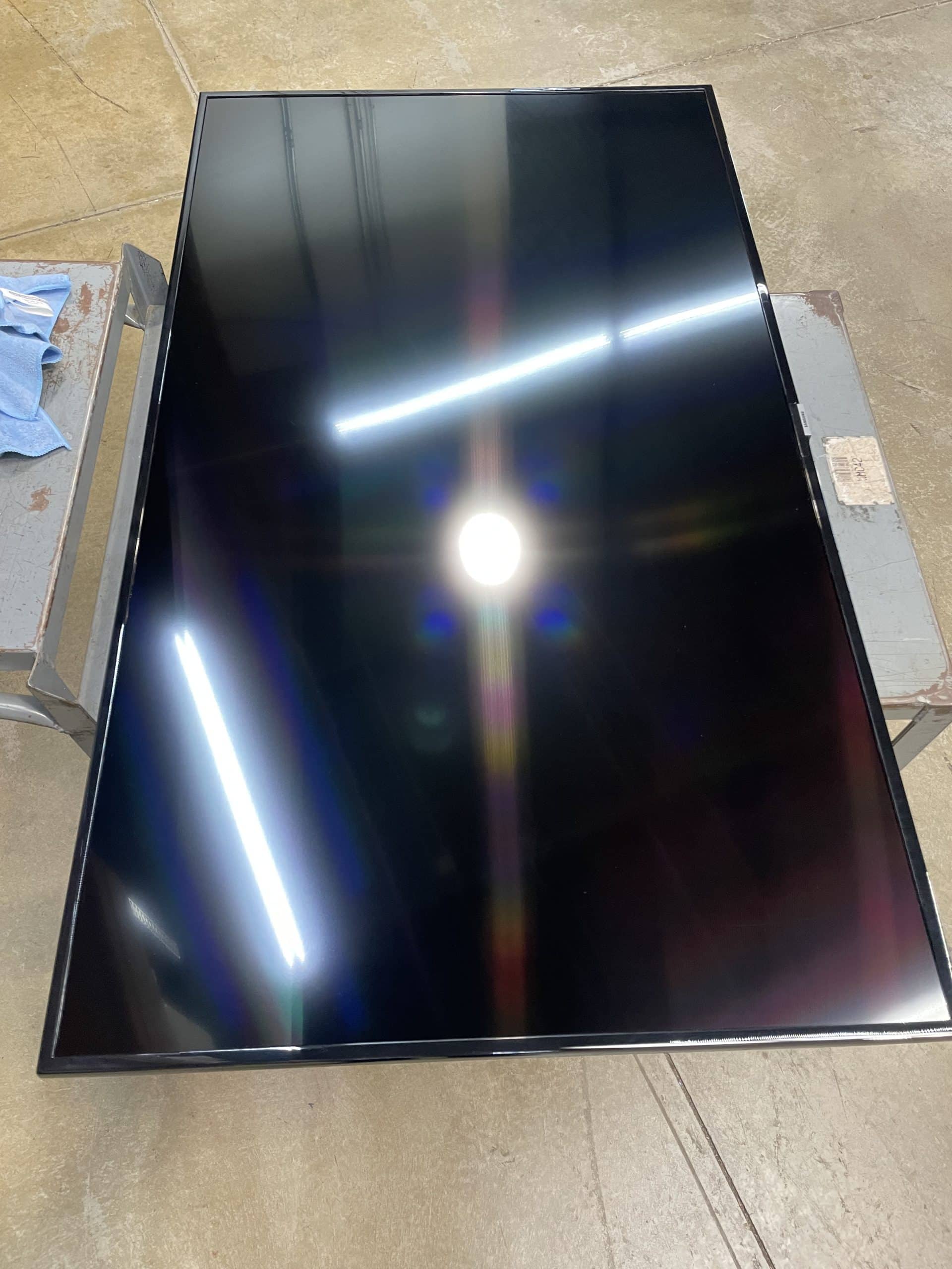 Samsung 55" 4K UHD Smart LED TV