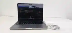 Apple MacBook Pro