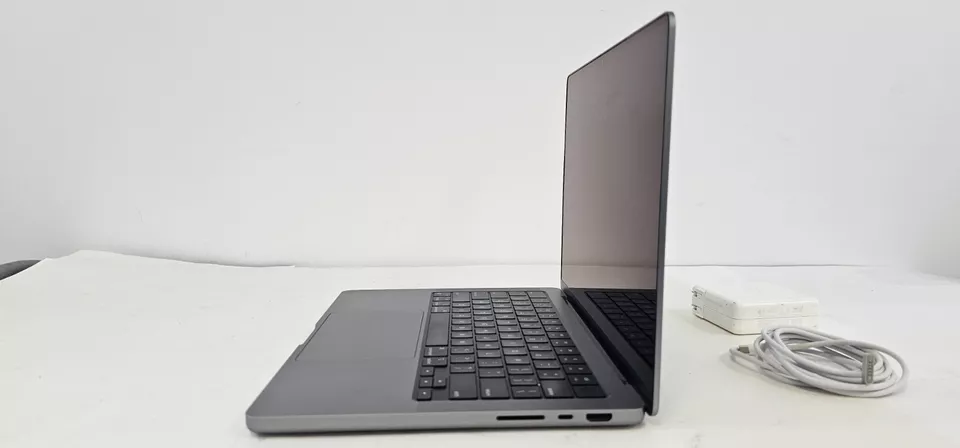 Apple MacBook Pro