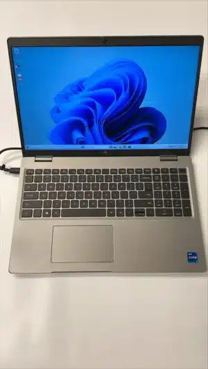 Dell Mobile Precision Workstation 3571 i7-12700H 16GB 1TB No OS
