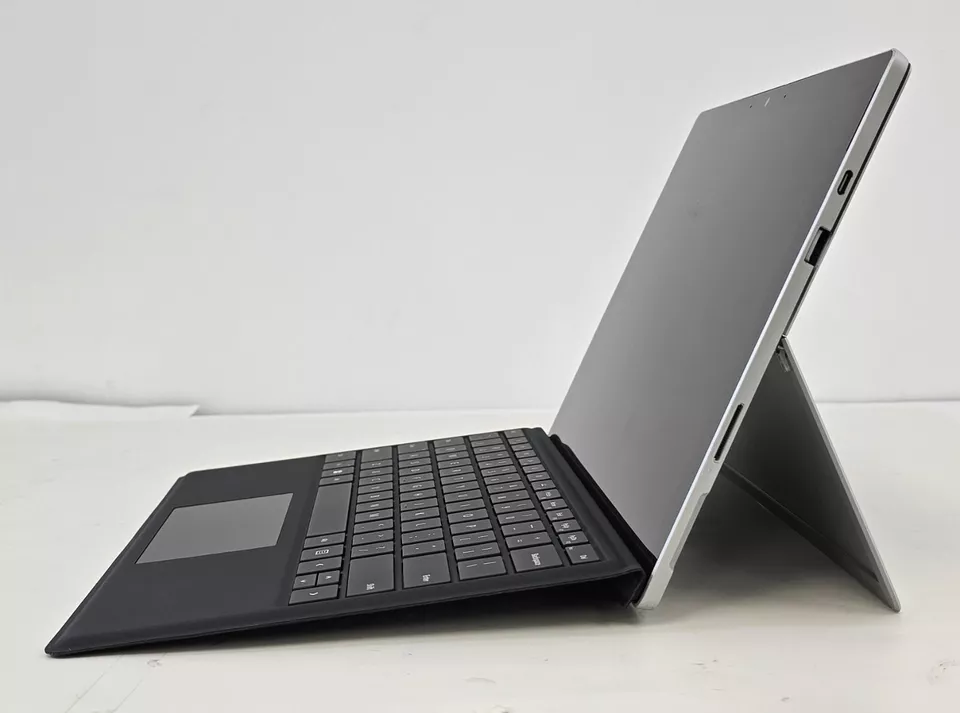 Microsoft Surface Pro 7+ i5 1135G7, 8GB, 256GB No OS 1NA-00001