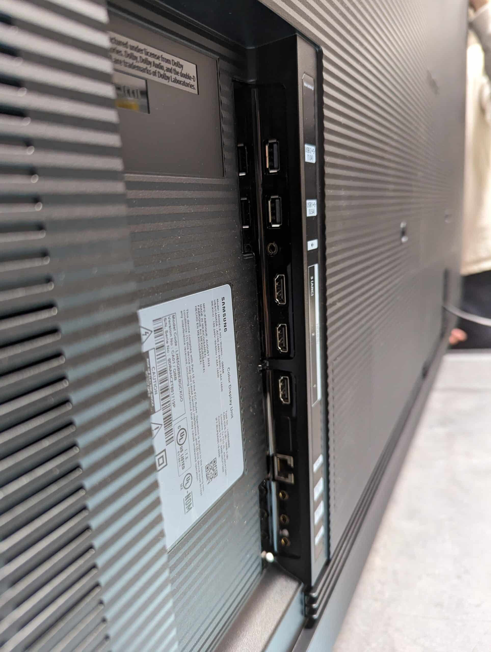 Samsung QBB Series 4K 65" LED-backlit LCD Display