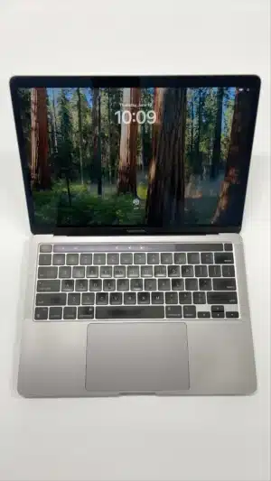 Apple MacBook Pro 13.3" M1 8-Core CPU and 16-Core Neural Engine 8GB 512GB SSD